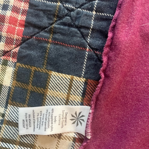 Athleta Twist Front Fitted Keyhole Tank Top - Picture 9 of 9